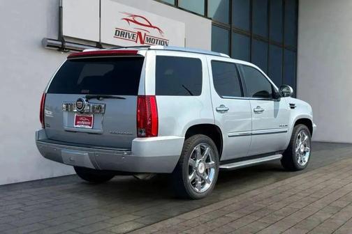2013 Cadillac Escalade Luxury