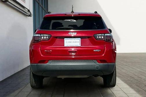 2018 Jeep Compass Latitude