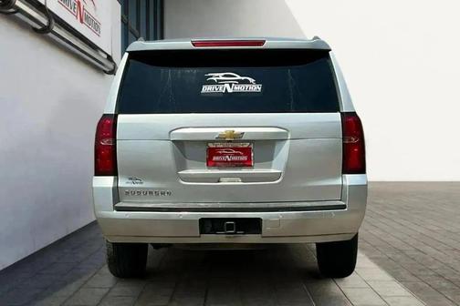 2020 Chevrolet Suburban LT