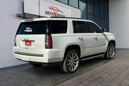 2017 GMC Yukon SLT