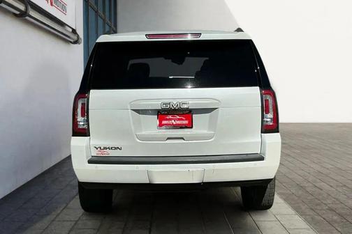 2017 GMC Yukon SLT
