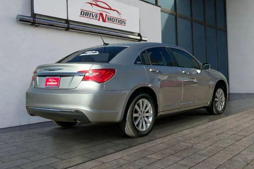 2014 Chrysler 200 Touring