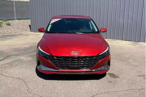2021 Hyundai ELANTRA Limited