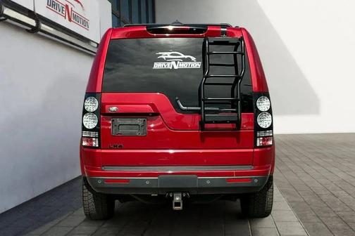 2016 Land Rover LR4 Base