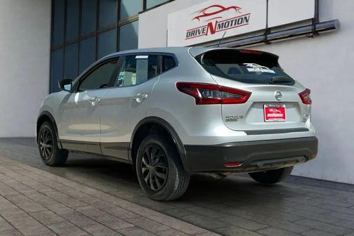 Brilliant Silver Metallic 2020 Nissan Rogue Sport S