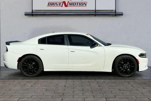 2018 Dodge Charger SXT