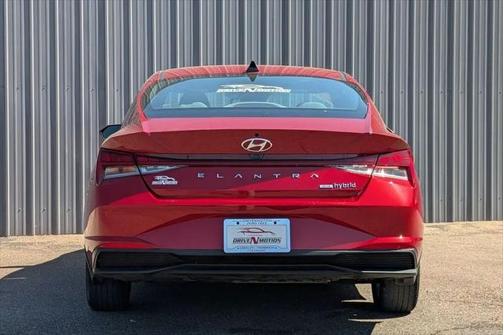 2022 Hyundai ELANTRA HEV Blue