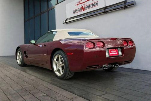 2003 Chevrolet Corvette Base