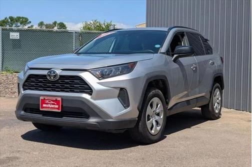 2020 Toyota RAV4 LE
