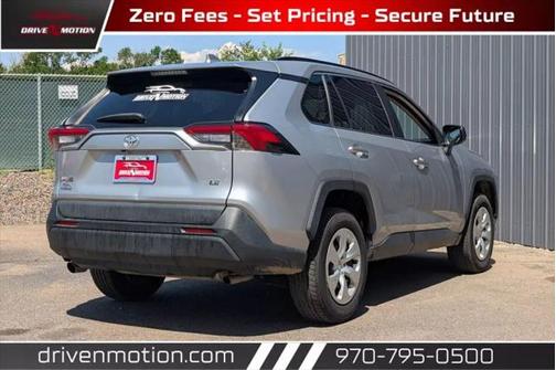 2020 Toyota RAV4 LE