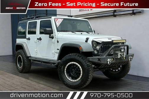 Bright White Clearcoat 2014 Jeep Wrangler Unlimited Sport