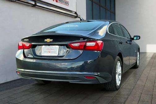 Dark Ash Metallic 2023 Chevrolet Malibu FWD 1LT