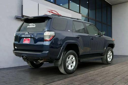 2019 Toyota 4Runner SR5 Sport Utility 4D