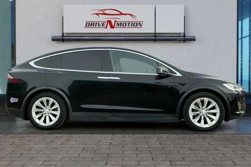 2017 Tesla Model X 100D Sport Utility 4D