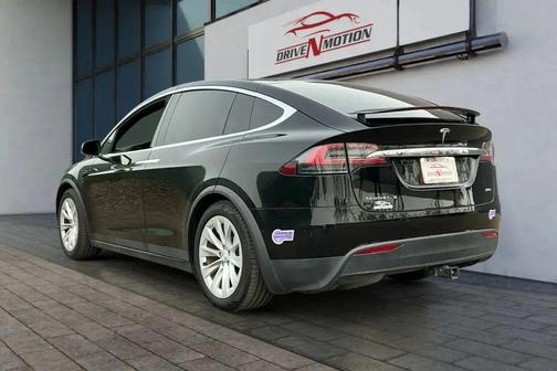 2017 Tesla Model X 100D Sport Utility 4D