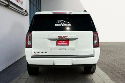 2019 GMC Yukon XL SLT