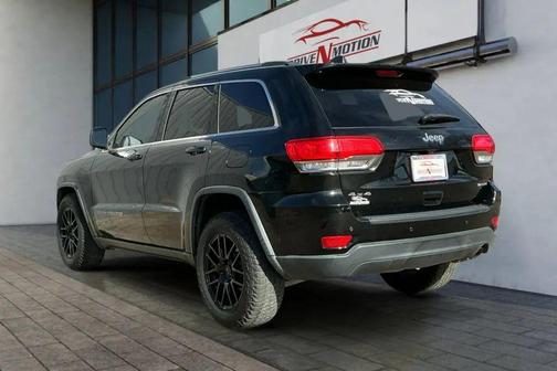 2017 Jeep Grand Cherokee Laredo