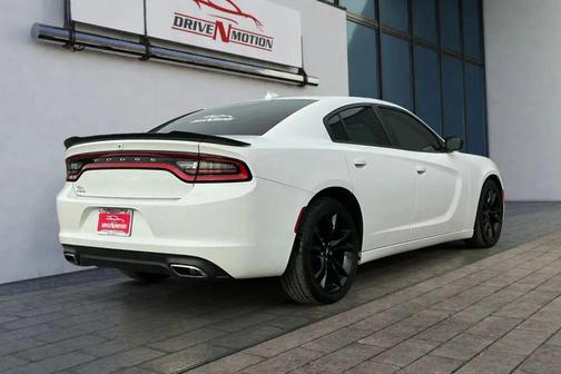 2017 Dodge Charger R/T