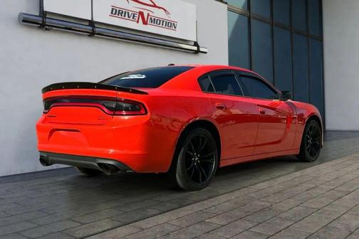 2018 Dodge Charger SXT