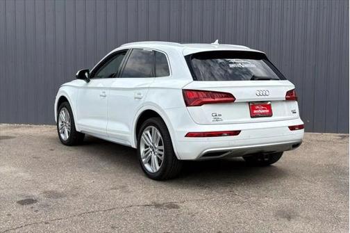 2018 Audi Q5 2.0T Premium Plus