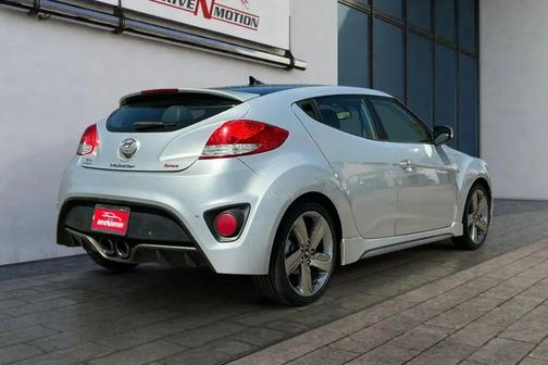 Ironman Silver Metallic 2015 Hyundai Veloster Turbo