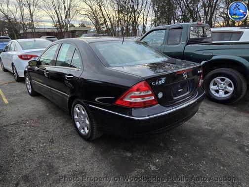 2006 Mercedes-Benz C-Class Base