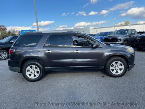 2016 GMC Acadia SLE-2