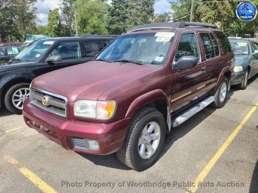 2003 Nissan Pathfinder SE