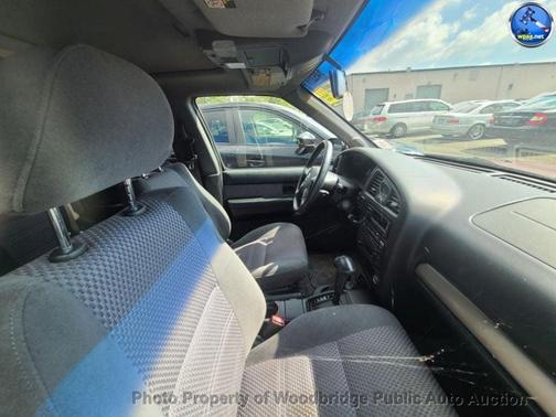 2003 Nissan Pathfinder SE