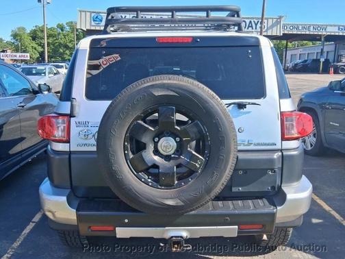 Titanium Metallic 2008 Toyota FJ Cruiser Base
