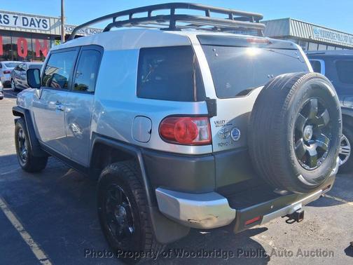 Titanium Metallic 2008 Toyota FJ Cruiser Base