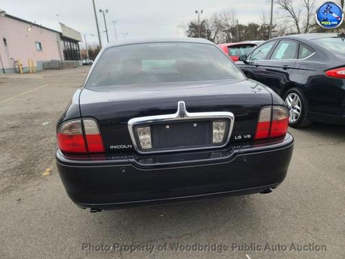 2005 Lincoln LS V8