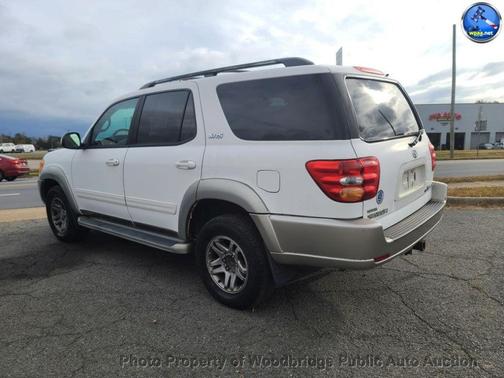 2003 Toyota Sequoia SR5