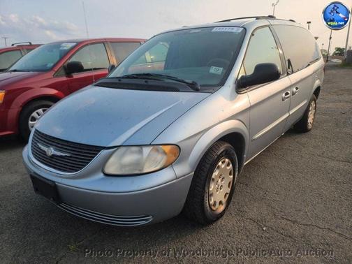 2003 Chrysler Town & Country LX
