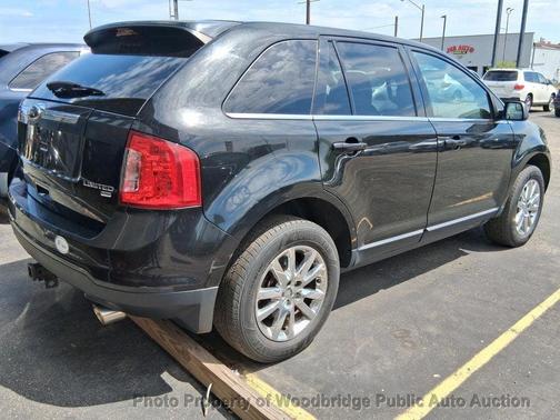 Tuxedo Black Metallic 2014 Ford Edge Limited