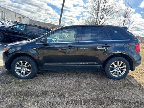 Tuxedo Black Metallic 2014 Ford Edge Limited