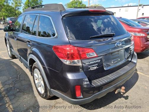 Graphite Gray Metallic 2013 Subaru Outback 2.5i Premium