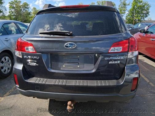 Graphite Gray Metallic 2013 Subaru Outback 2.5i Premium