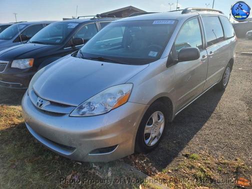2008 Toyota Sienna LE