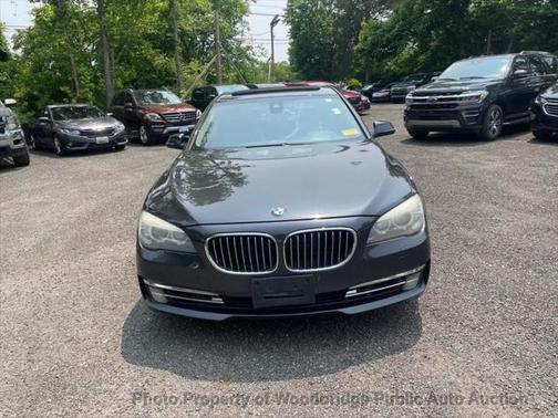 2014 BMW 750 i xDrive