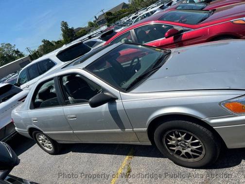 Lunar Mist Metallic 2001 Toyota Camry LE
