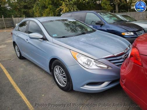 2012 Hyundai SONATA GLS