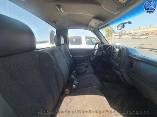 2000 Chevrolet Silverado 1500 Base