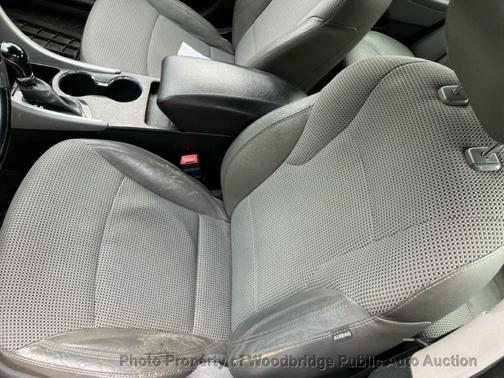 2012 Hyundai SONATA SE