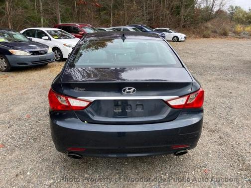 2012 Hyundai SONATA SE