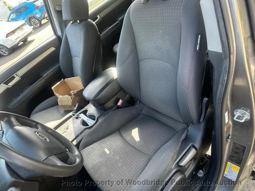 Titanium 2009 Kia Borrego LX V6
