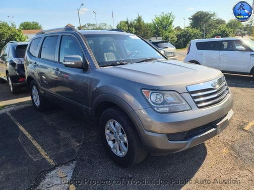 Titanium 2009 Kia Borrego LX V6