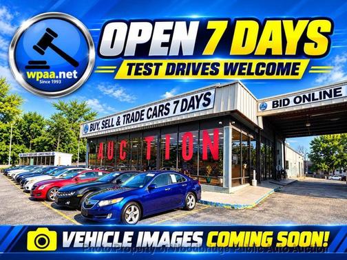 Granite Crystal Metallic Clearcoat 2015 Chrysler Town & Country Limited Platinum