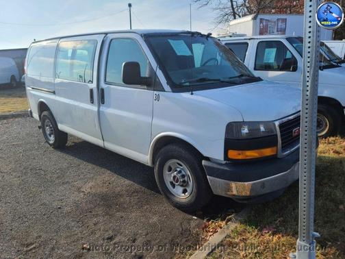2017 GMC Savana 2500 Work Van
