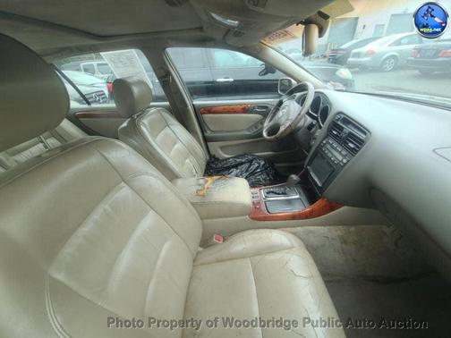 2001 Lexus GS 300 Base